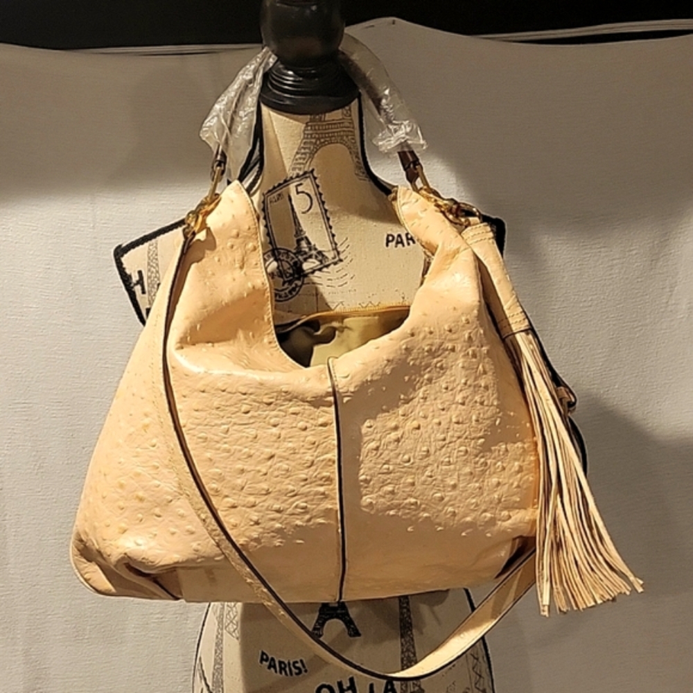 G.I.L.I. OSTRICH EMBOSSED LEATHER PRINT CROSSBODY
